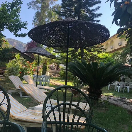 Szálloda Kromer Garden 3*