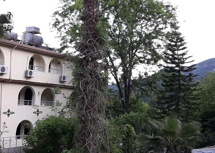 Hotell Kromer Garden